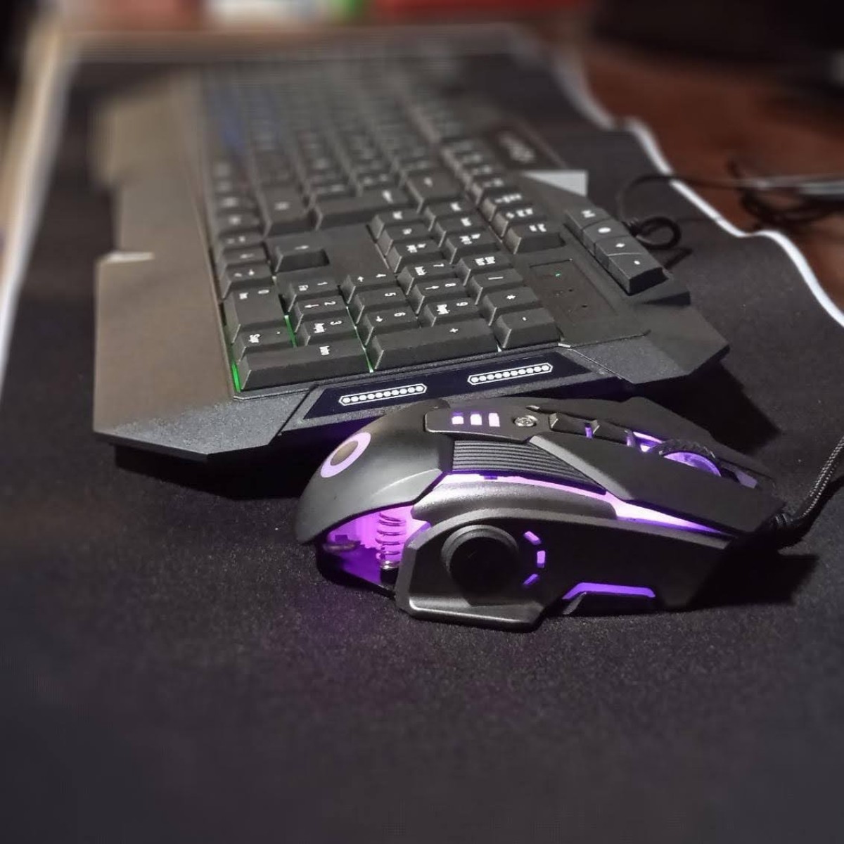 Kit Gamer Teclado , Mouse y Mousepad Aureox ARXP-GC1000, RGB